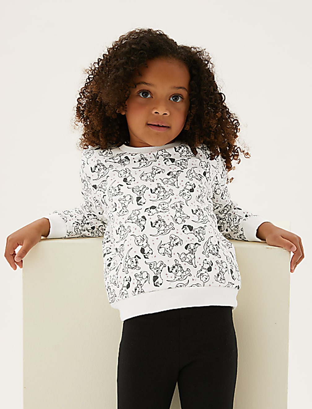Cotton Disney 101 Dalmatians™ Sweatshirt (2-7 Yrs)
