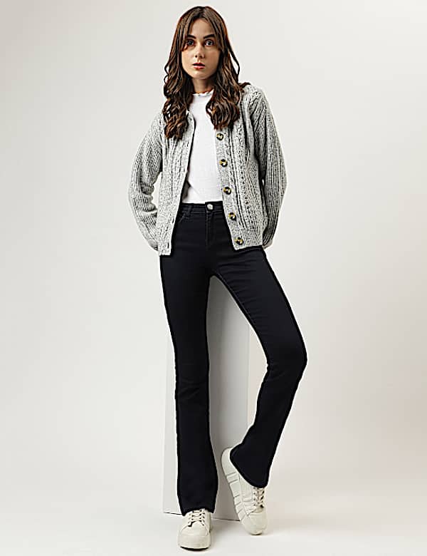 Spread Collar Button Front Cardigan