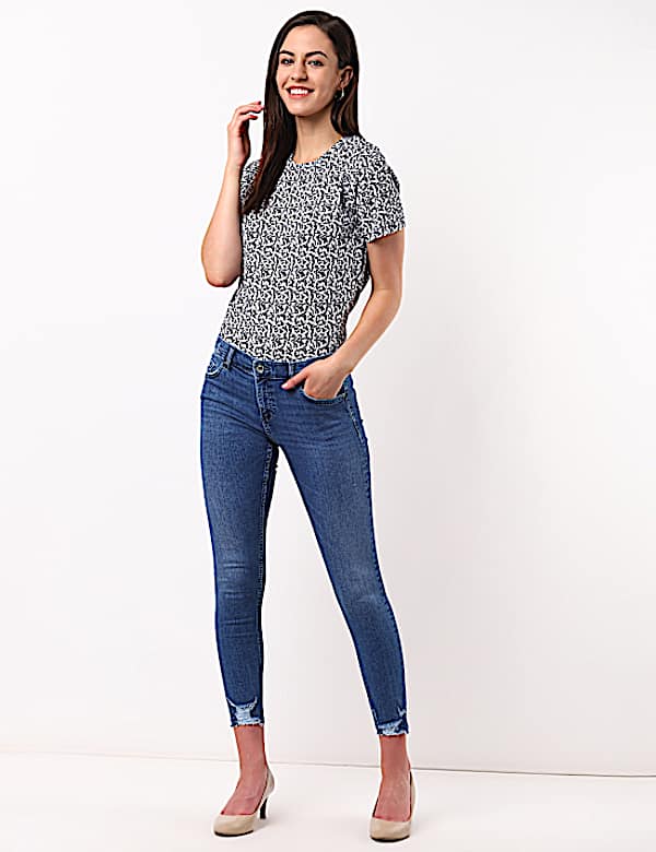 Chewed Hem Denim w/Stretch