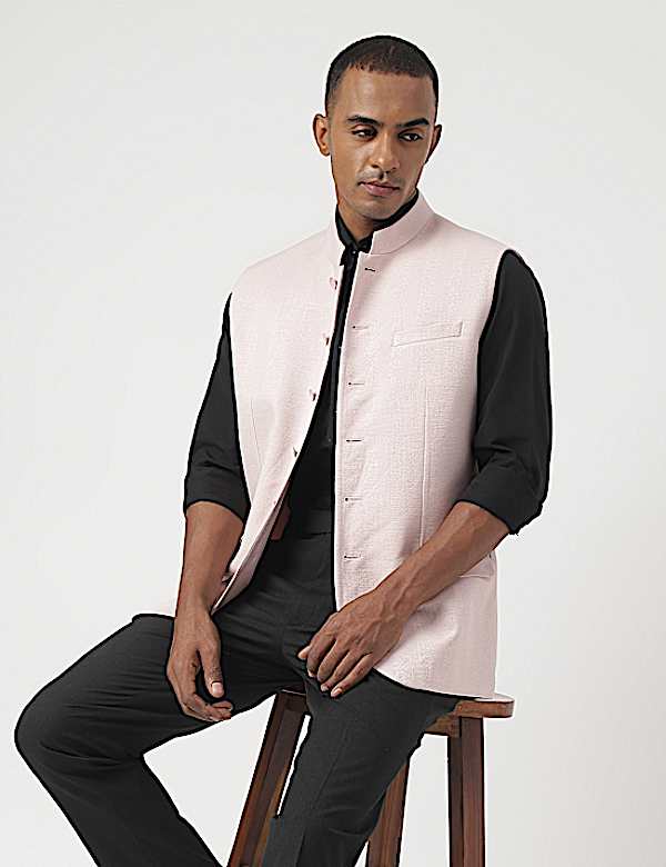 Tailored-Fit Textured Sleeveless Waistcoat