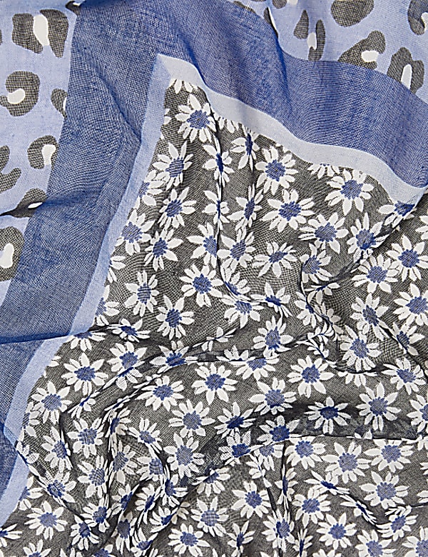 Printed Floral Scarf