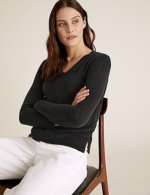 Supersoft V-Neck Jumper
