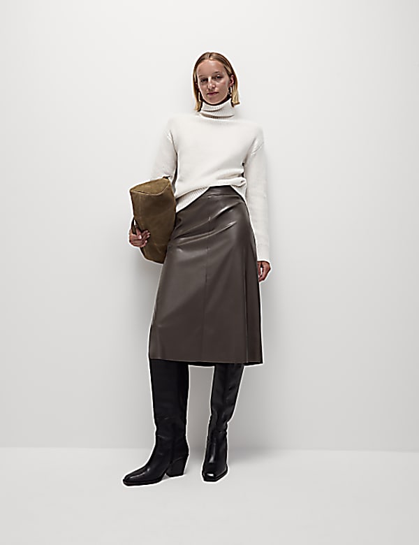 Cloud Yarn Textured Roll Neck Jumper