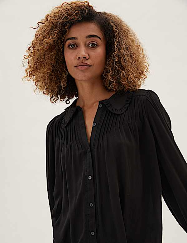 Crepe Peter Pan Collar Pintuck Shirt