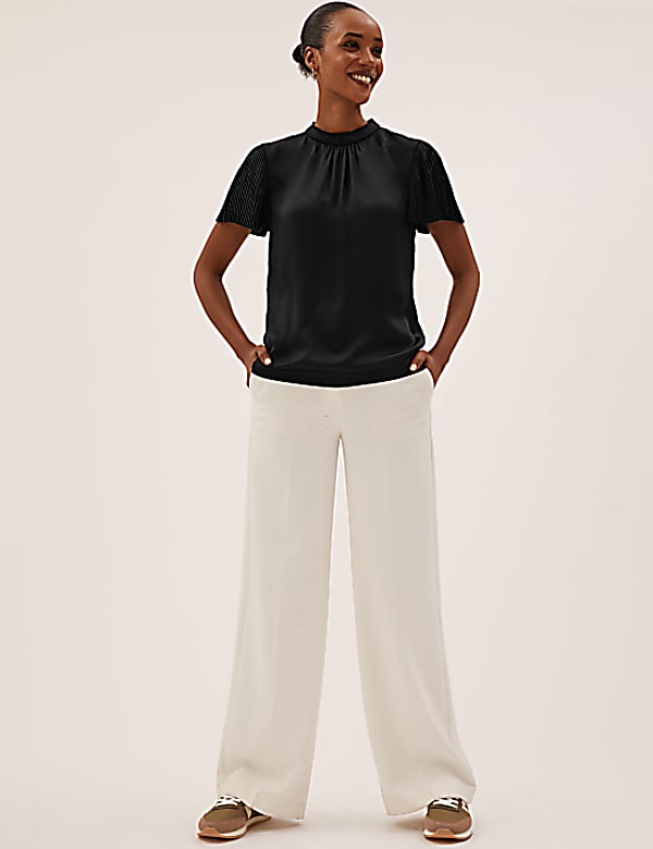 Jersey Plisse High Neck Regular Fit Top