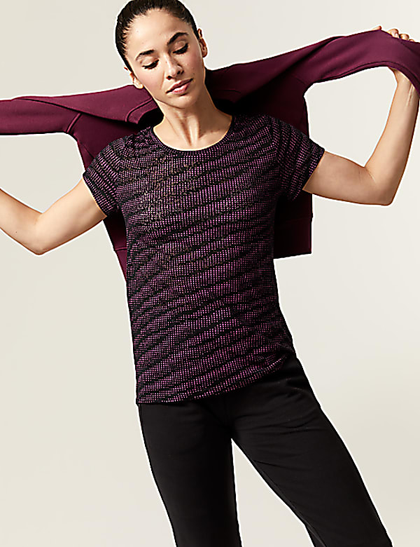 Lightweight Printed Scoop Neck T-Shirt