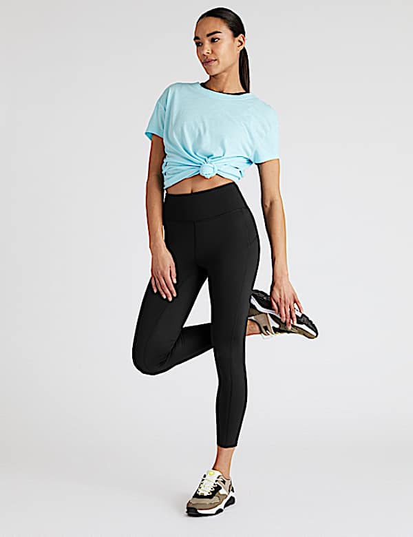 Go Move High Waisted 7/8 Gym Leggings