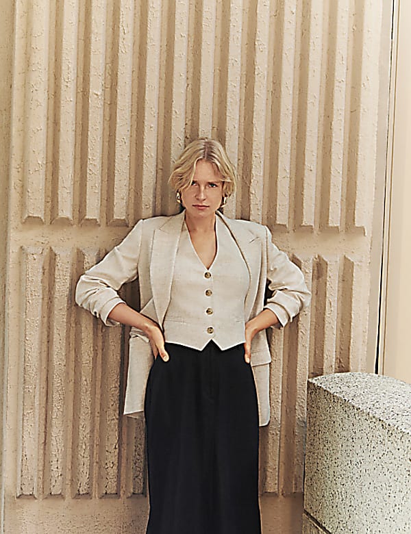 Linen Blend Tailored Waistcoat