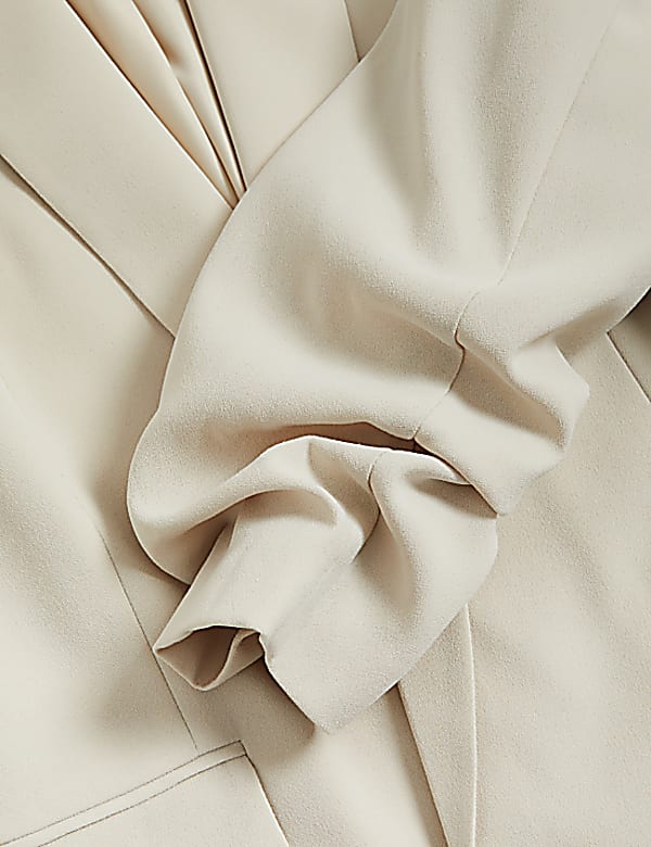 Ruched Sleeve Blazer