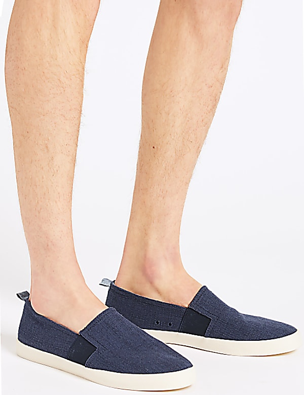 Canvas Slip-on Pump Shoes
