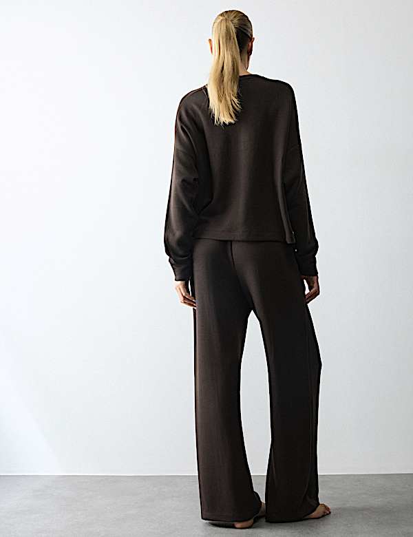 Scuba Lounge Sweatshirt & Bottom Set - CN