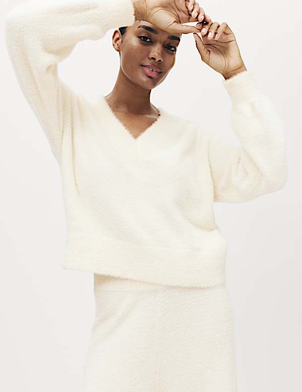 Feather Knit V-Neck Pyjama Set - MX