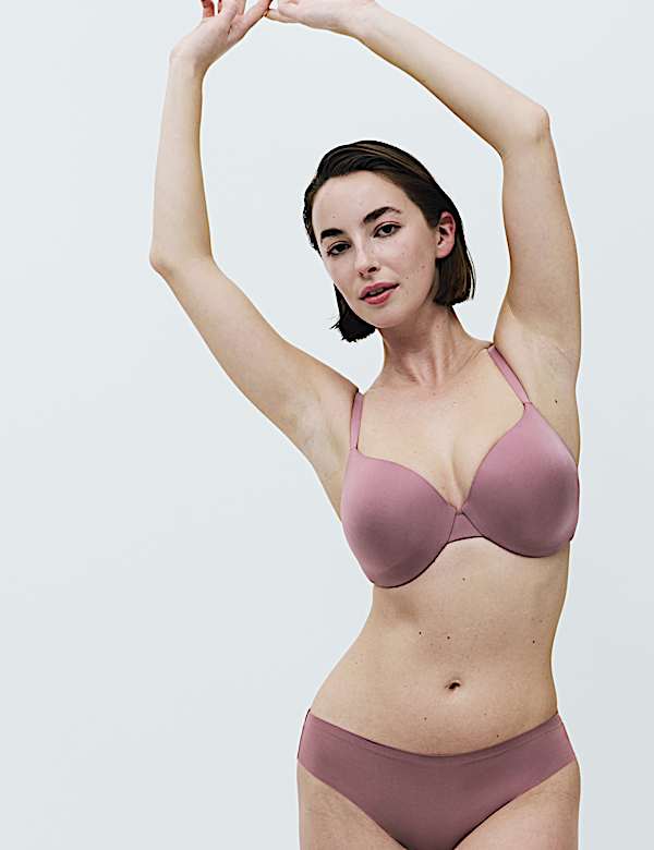 Body Invisibles&trade; Wired Demi Cup Bra Set F+