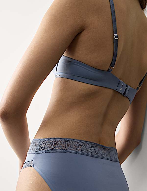 סט חזיית בלקונט פוש אפ Boston מיקרופייבר עם ברזלים - IL