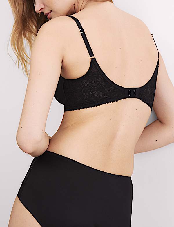 Smoothing Non Wired Plunge Bra Set - IL