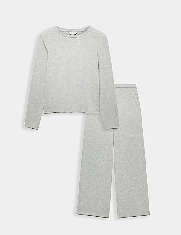 Set aus Langarm-Schlafanzugoberteil und -hose mit hohem Modalanteil - AT