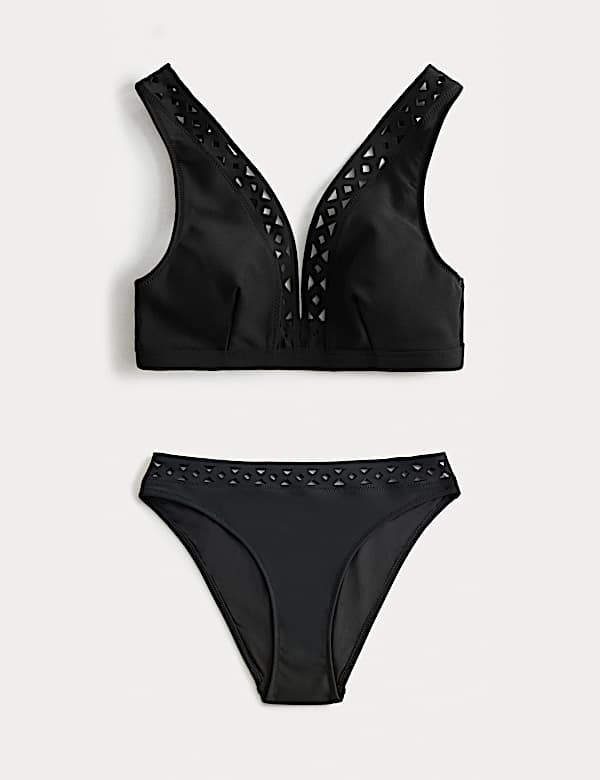 Gevormde en gevulde plunge-bikini met neopreen afwerking en uitsparingen - NL
