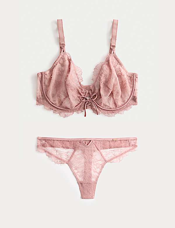 Forget Me Not Lace Wired Plunge Bra Set F+ - IL