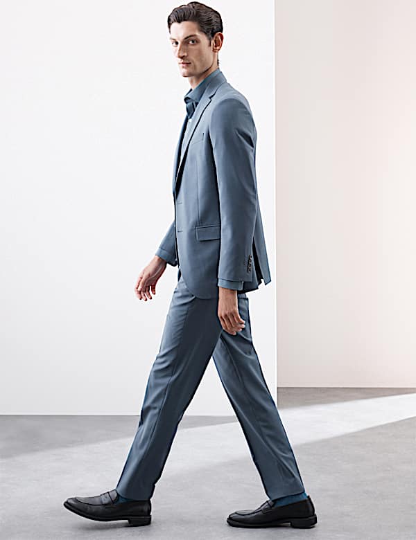 Tailored Fit Performance Suit  - DE