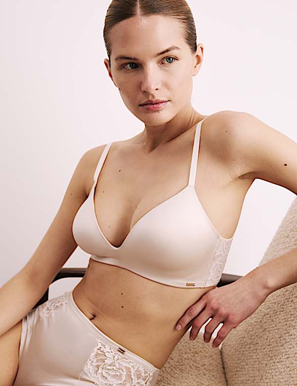 סט חזיית ContourWear ללא ברזלים עם מחשוף עמוק - IL