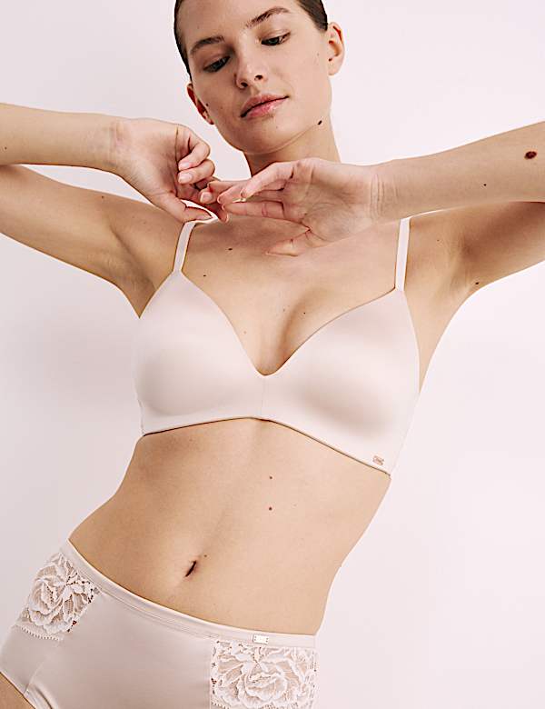 ContourWear Non Wired Plunge Bra Set - BE