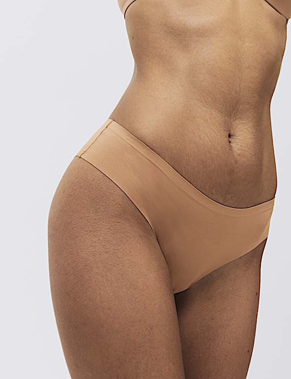 Body Invisibles&trade; Padded Wired Demi Cup Bra Set F+ - GR