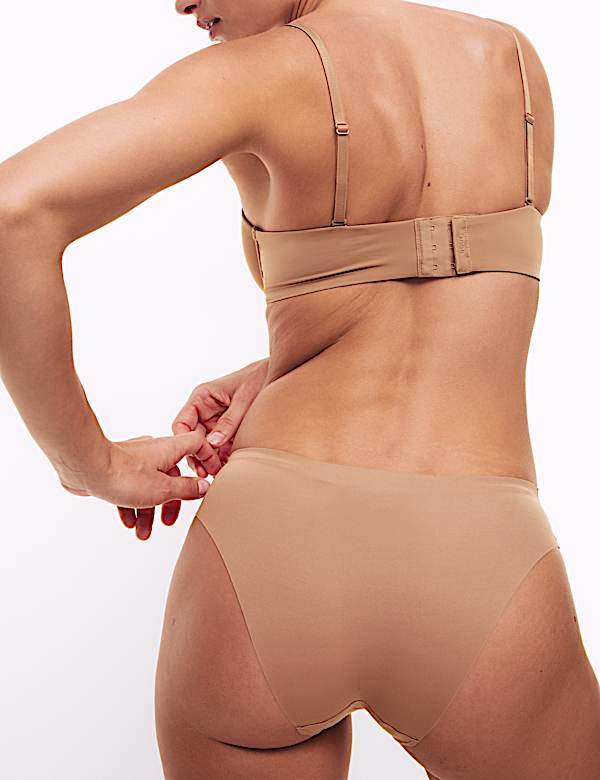 Soutien-gorge multiposition Flexifit™ à armatures, bonnets A à E - CH