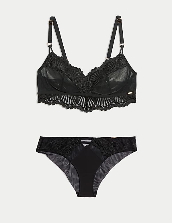 Leon Embroidery Non Wired Bralette Set A-E - JP