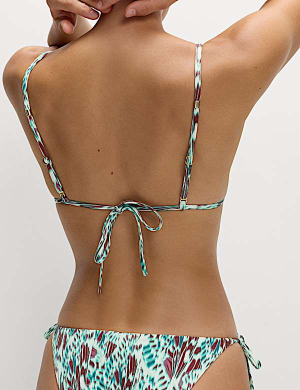 ביקיני משולשים בהדפס עם שוליים מעוצבים - IL