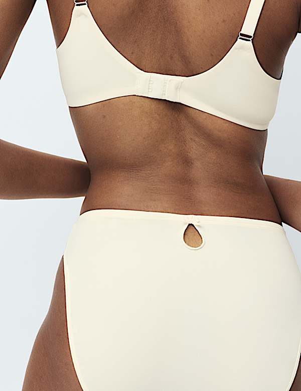 Embrace Embroidered Wired Full Cup Bra Set A-E - KG