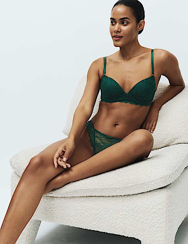 Lace Non Wired Push Up Plunge Bra Set A-E