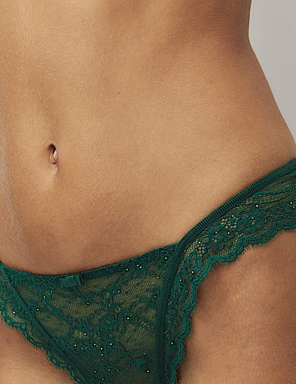 Lace Non Wired Push Up Plunge Bra Set A-E - NZ