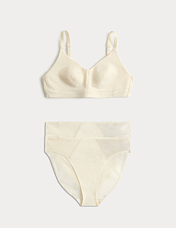 Body Lace Non Wired Total Support Bra Set F+ - LU