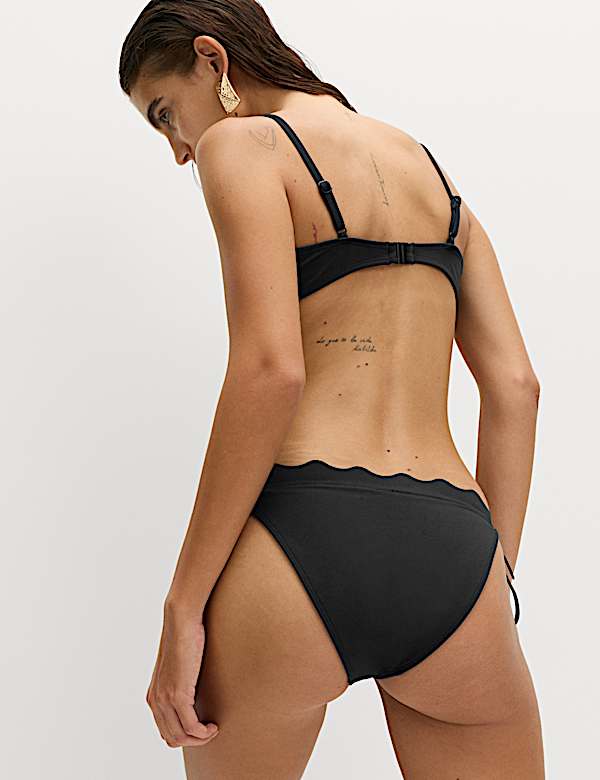 Wired Sculpt Scallop Bikini Set - EE