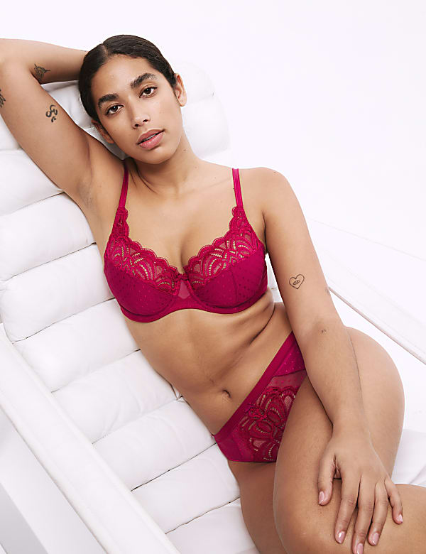 Amelia Lace Wired Full Cup Bra Set A-E - NZ