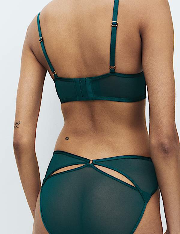 Soutien-gorge &agrave; balconnet, coupe longue, armatures et dentelle Vera, bonnets A &agrave; E - CH