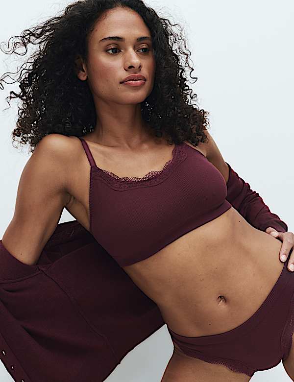 Jasmine Lace Non Wired Seamfree Crop Top Set