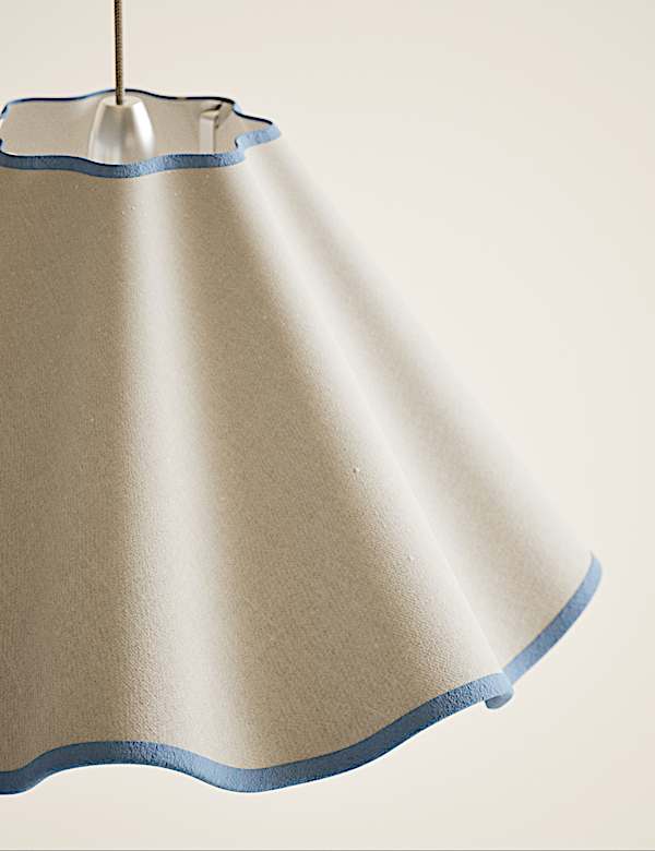 Fabric Wave Scallop Shade - SI