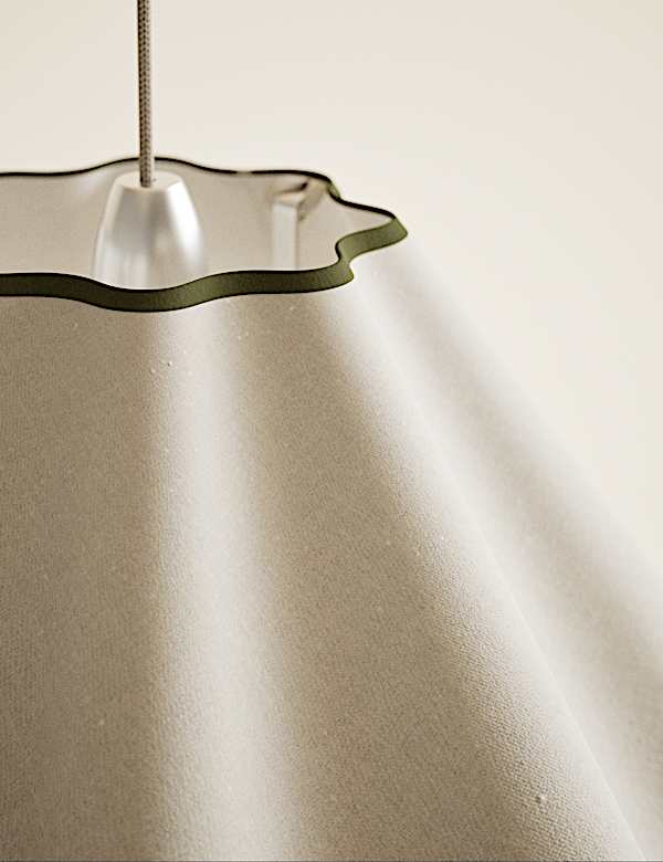 Fabric Wave Scallop Shade - HR