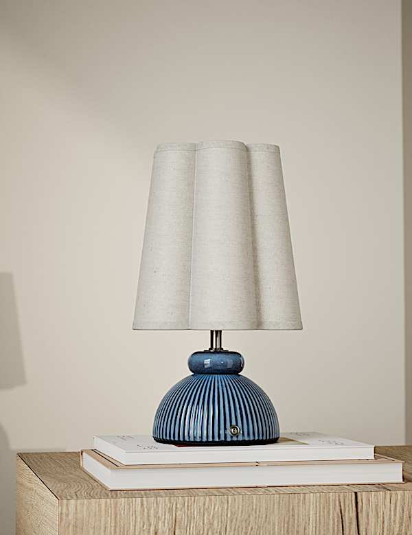 Ribbed Scallop Rechargeable Table Lamp - SK