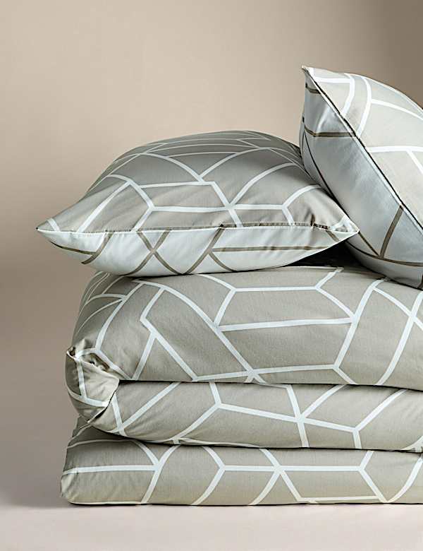 Cotton Blend Geometric Bedding Set - US