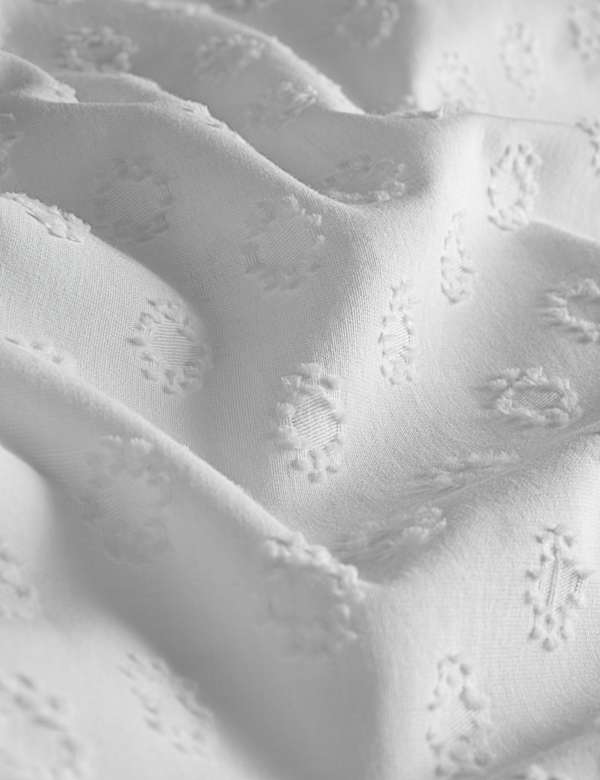 Pure Cotton Pom Pom Dobby Bedding Set - VN