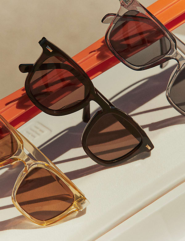 D Frame Polarised Sunglasses