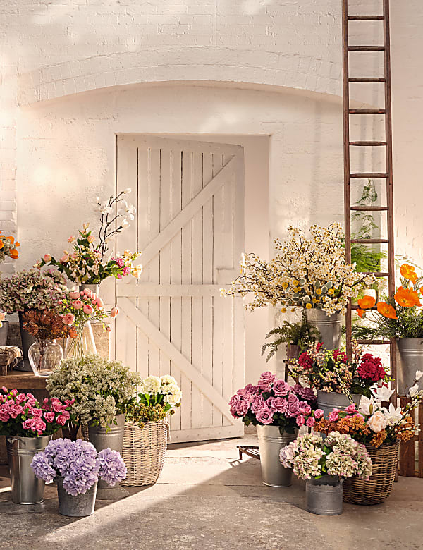 Set of 2 Artificial Hydrangea Real Touch Stems