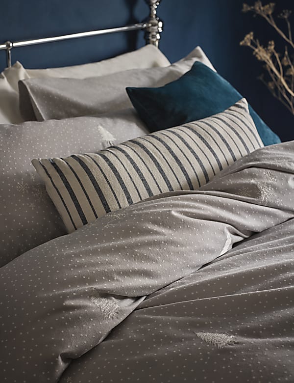 Velvet Cushion