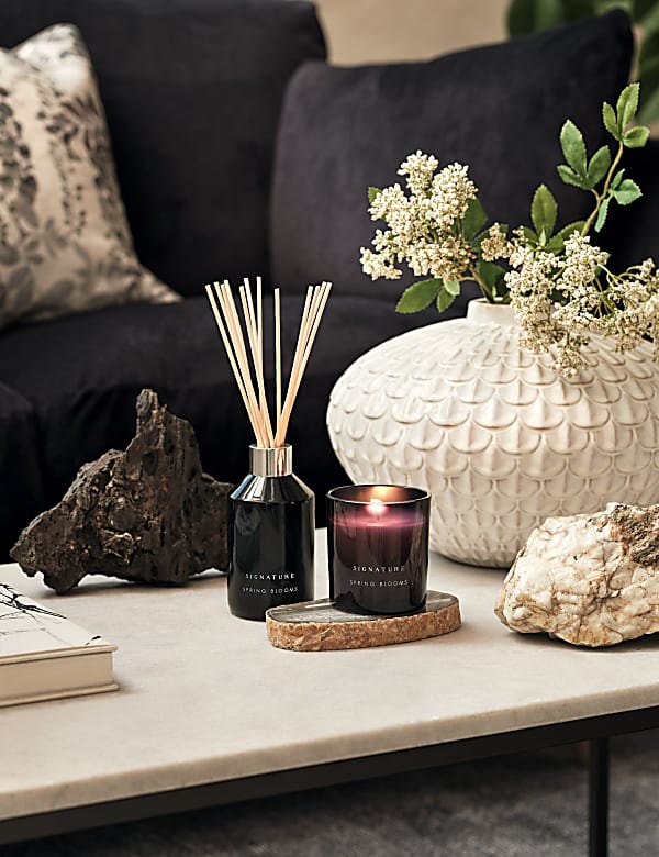 Spring Blooms Scented Candle