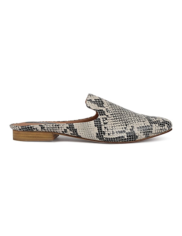 Amelia Shoe