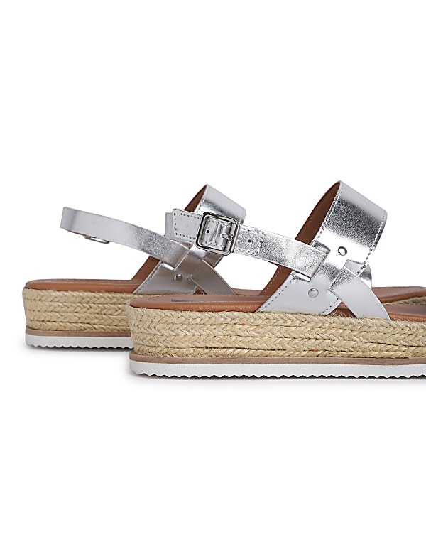 Pure Leather Plain Sandal