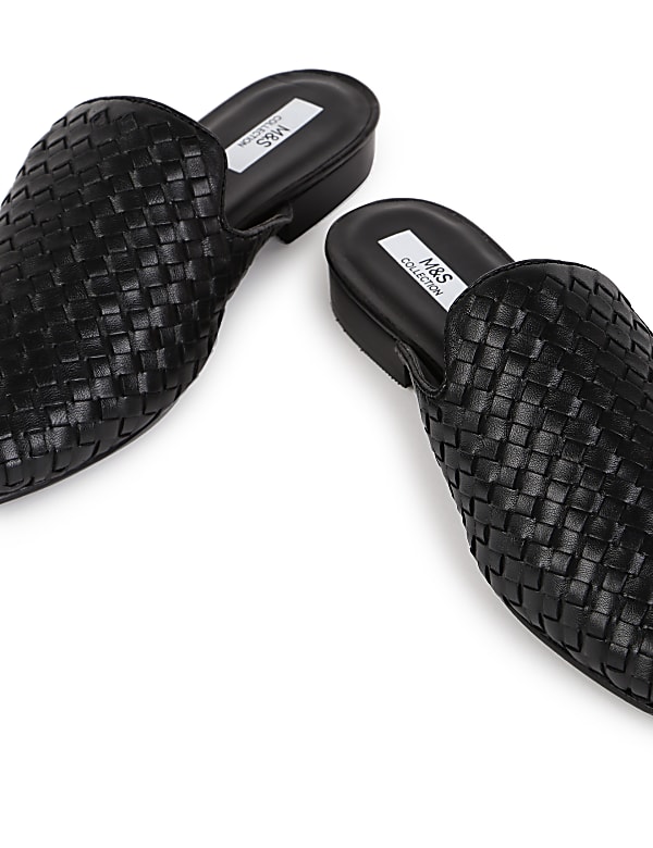Leather Self Design Standard Fit Mules