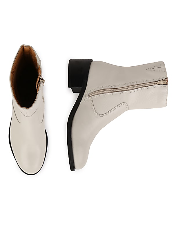 Leather Plain Standard Fit Boots